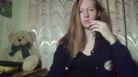 Snapshot of alane26 chatting on 02-26-25, 04:24 Elisa online show from 02-26-25, 04:24