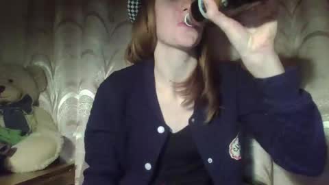 Snapshot of alane26 chatting on 02-26-25, 08:22 Elisa online show from 02-26-25, 08:22