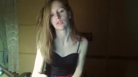 Snapshot of alane26 chatting on 02-27-25, 09:14 Elisa online show from 02-27-25, 09:14