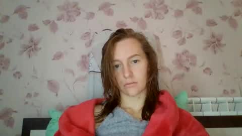 Snapshot of alane26 chatting on 09-24-25, 08:06 Elisa online show from 09-24-25, 08:06