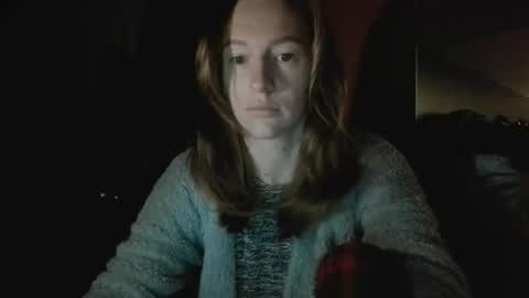 Snapshot of alane26 chatting on 10-29-25, 12:35 Elisa online show from 10-29-25, 12:35