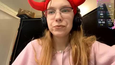 Stella online show from 11-01-25, 03:14