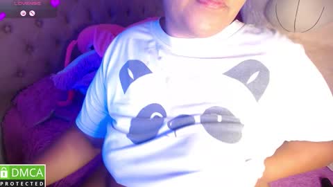 lanna online show from 11-12-25, 07:42