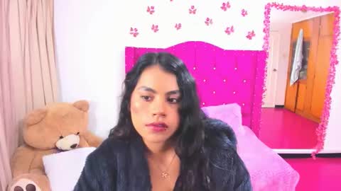 Snapshot of alanna_rose11 chatting on 02-27-26, 01:16 alanna_rose11 online show from 02-27-26, 01:16