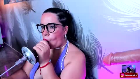 alana silver online show from 09-15-25, 10:43