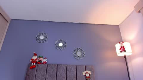 Alanna  online show from 12-19-25, 10:55