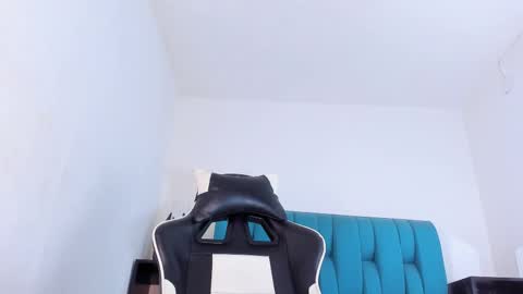 Snapshot of alannaughty_ chatting on 02-12-25, 07:02 alannaughty_ online show from 02-12-25, 07:02