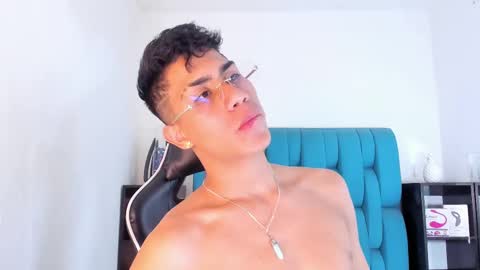 Snapshot of alannaughty_ chatting on 02-26-25, 09:05 alannaughty_ online show from 02-26-25, 09:05