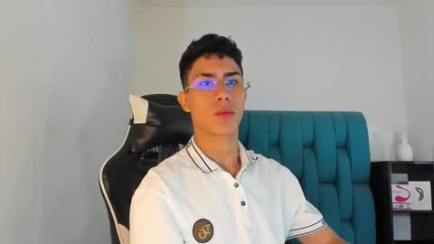 Snapshot of alannaughty_ chatting on 03-02-25, 03:02 alannaughty_ online show from 03-02-25, 03:02