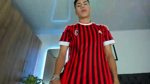 alannaughty_ online show from 11-29-25, 12:24