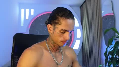 Snapshot of alanrodgers2_0 chatting on 09-20-25, 10:38 alan online show from 09-20-25, 10:38