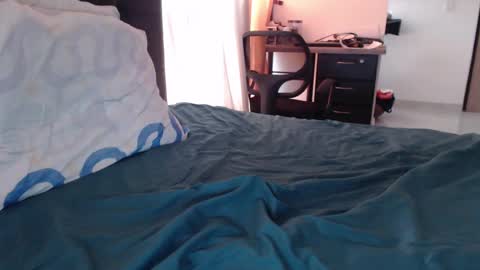 Snapshot of alanxxx836836 chatting on 09-30-25, 09:31 alanxxx836836 online show from 09-30-25, 09:31