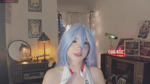 Snapshot of alaskagrace chatting on 01-14-25, 03:32 Alaska Grace       online show from 01-14-25, 03:32