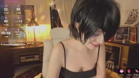 Snapshot of alaskagrace chatting on 02-13-25, 02:56 Alaska Grace       online show from 02-13-25, 02:56