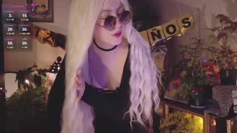 Snapshot of alaskagrace chatting on 09-09-25, 03:17 Alaska Grace       online show from 09-09-25, 03:17