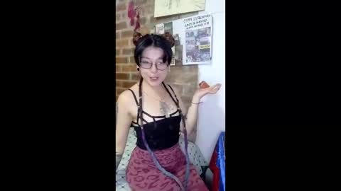 Snapshot of alaskamisaa chatting on 02-11-26, 10:26 Alaska MIsa online show from 02-11-26, 10:26