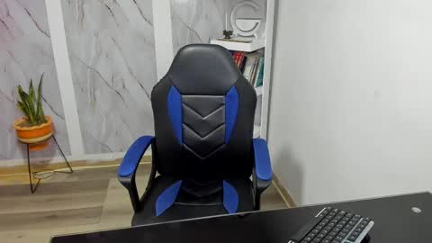 Alaya online show from 09-30-25, 02:11