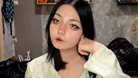 Im Katrina online show from 11-21-25, 05:00