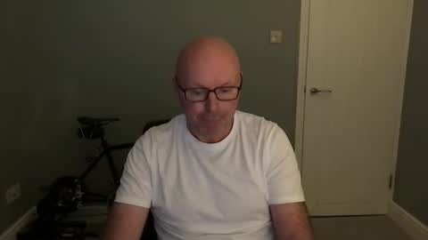 Snapshot of alc300170 chatting on 10-03-25, 06:21 alc300170 online show from 10-03-25, 06:21