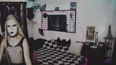 Mistic witch online show from 02-12-25, 07:02