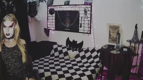 Mistic witch online show from 02-26-25, 03:32