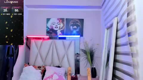 Snapshot of ale_noah_xxx chatting on 12-11-24, 05:43 ale_noah_xxx online show from 12-11-24, 05:43