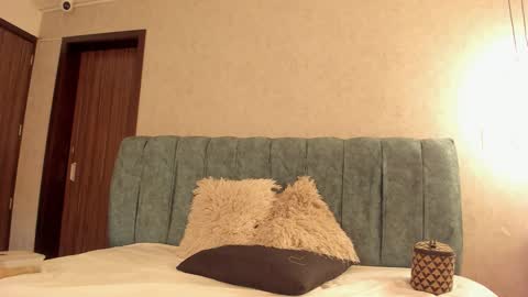 Aleera online show from 02-14-26, 08:16