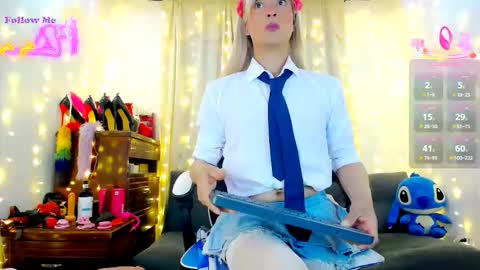 Snapshot of aleexx___ chatting on 02-08-26, 10:29 Alex online show from 02-08-26, 10:29