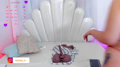 Roxana online show from 11-20-25, 05:40