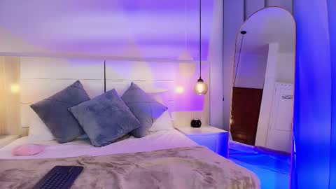 Alehia Cute online show from 11-06-25, 01:17