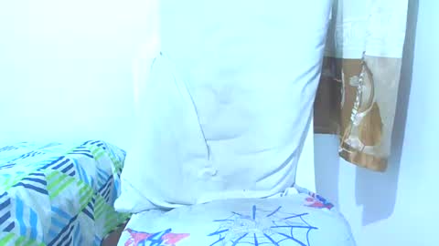 AleHot online show from 09-17-25, 11:50