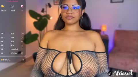 Aleia online show from 03-06-25, 04:19