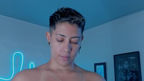 Alejandra online show from 01-07-26, 01:52