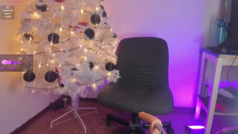 Aleja online show from 12-21-24, 07:38