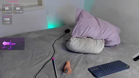 Aleja online show from 02-19-26, 03:08