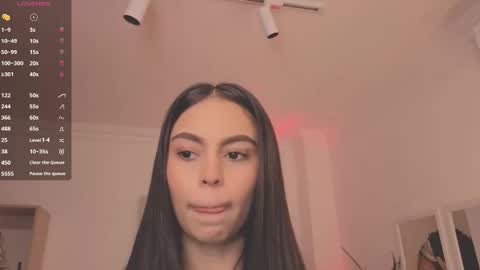 Alejandra online show from 09-25-25, 11:47