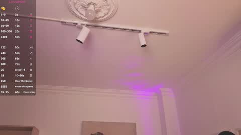 Alejandra online show from 09-30-25, 12:10