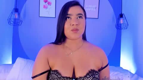 Alejandra online show from 11-28-25, 08:44