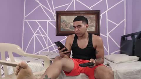 alejandrocock online show from 10-15-25, 04:01