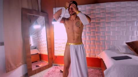 Snapshot of alejandrostorm chatting on 03-02-25, 08:40 Alejo online show from 03-02-25, 08:40