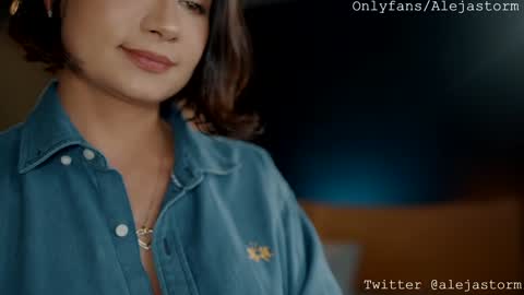 Alejandra online show from 01-19-25, 02:25