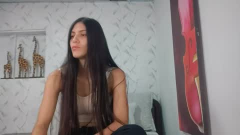 Snapshot of alejaxxxhot chatting on 01-20-25, 04:23 alejaxxxhot online show from 01-20-25, 04:23
