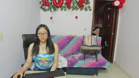 Snapshot of alejita_smithh chatting on 03-12-25, 12:36 zoe and Kataleya online show from 03-12-25, 12:36