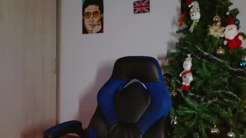 David online show from 12-17-25, 03:45