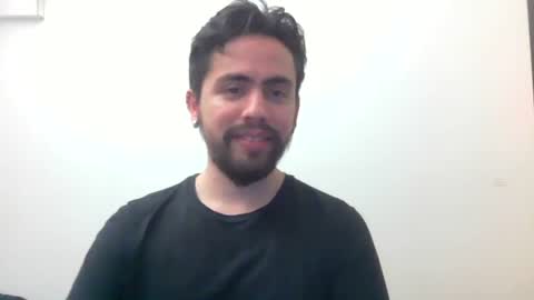 Snapshot of alejo_shy chatting on 10-31-25, 12:00 alejo_shy online show from 10-31-25, 12:00