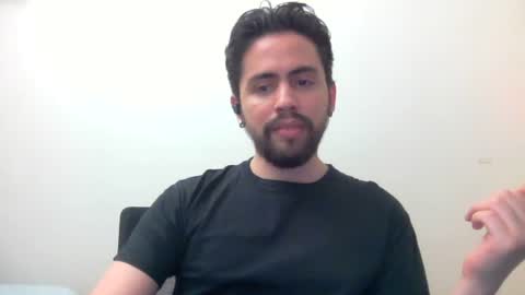 Snapshot of alejo_shy chatting on 11-01-25, 12:56 alejo_shy online show from 11-01-25, 12:56