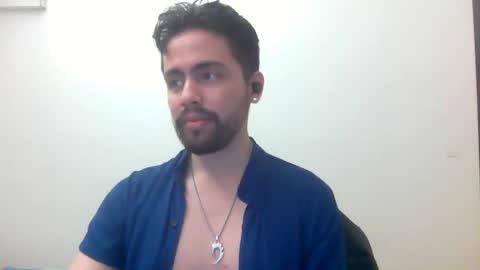 Snapshot of alejo_shy chatting on 12-04-25, 03:49 alejo_shy online show from 12-04-25, 03:49