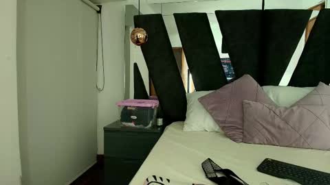 aleka_williams_ online show from 12-18-25, 12:17