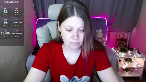 Snapshot of alekasamui chatting on 01-30-25, 04:06 Aleksa online show from 01-30-25, 04:06