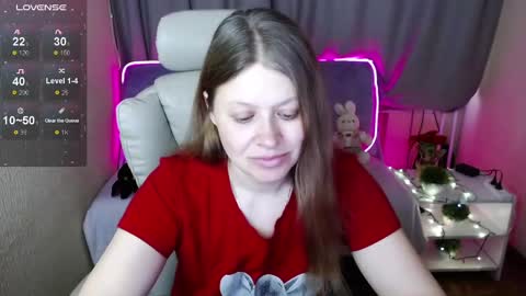 Snapshot of alekasamui chatting on 03-04-25, 03:44 Aleksa online show from 03-04-25, 03:44